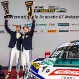 Christopher Mies und Ricardo Feller krönten sich 2021 am Nürburgring zum Deutschen GT-Meister